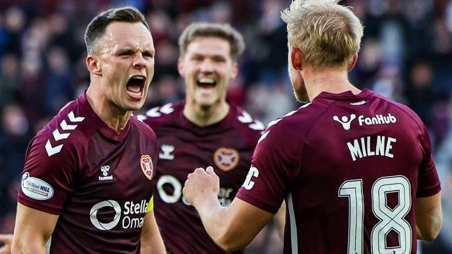 خیز رویایی هارتس برای قهرمانی اسکاتلند؛ آیا فصل طلایی نزدیک است؟